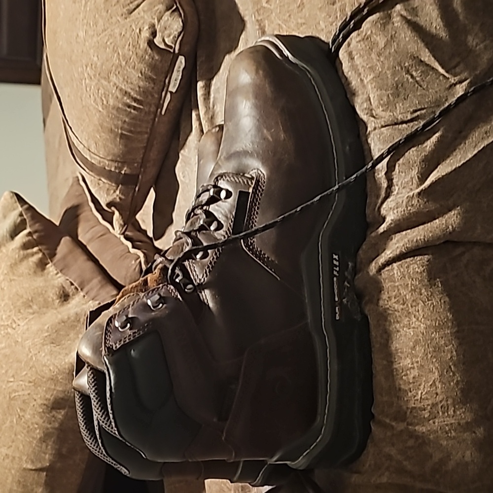 Work boots - Picture 2 of 4